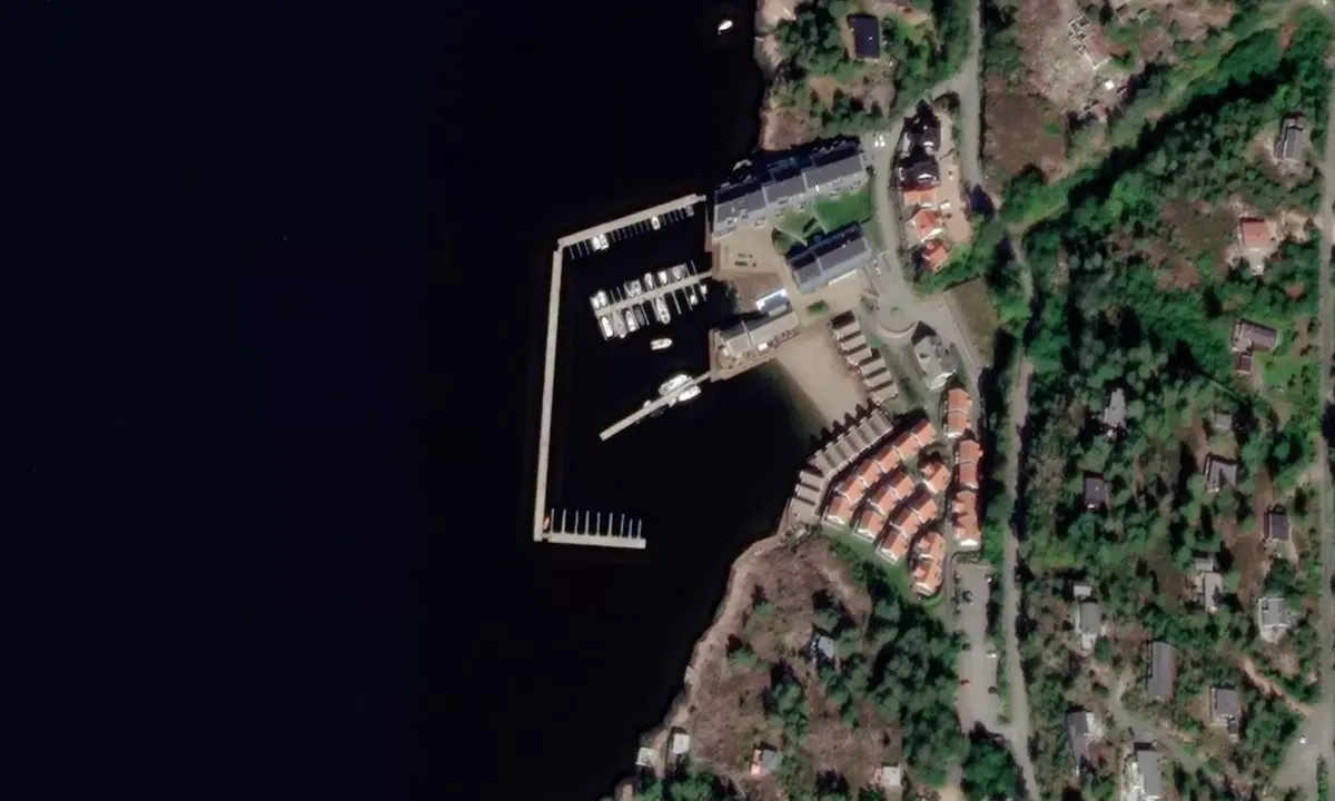 Flyfoto av Holmsbu Hotel 