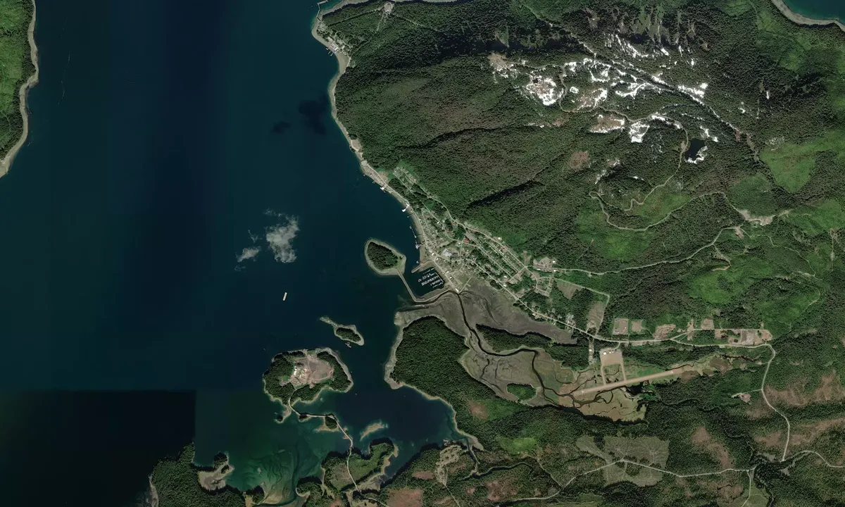 Flyfoto av Hoonah Harbor