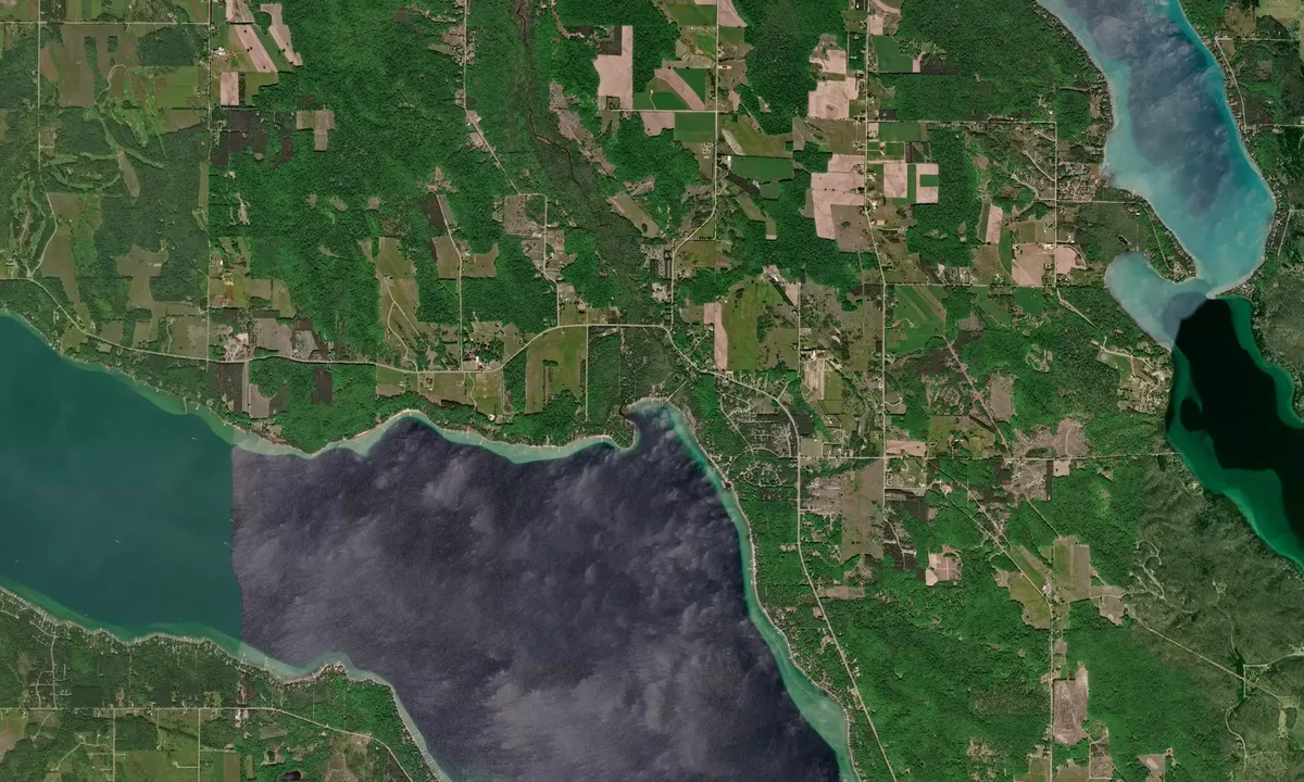 Flyfoto av Horton Bay - Boyne City