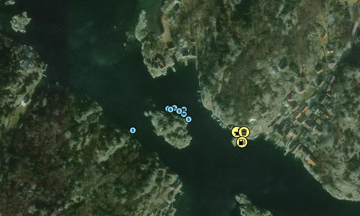 Satelite image of Hummersundholmen (Brekkestø)