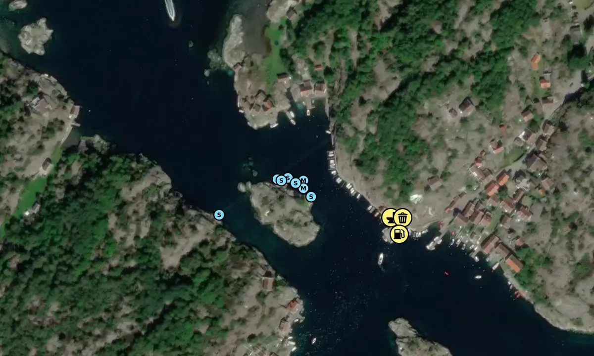 Satelite image of Hummersundholmen (Brekkestø)