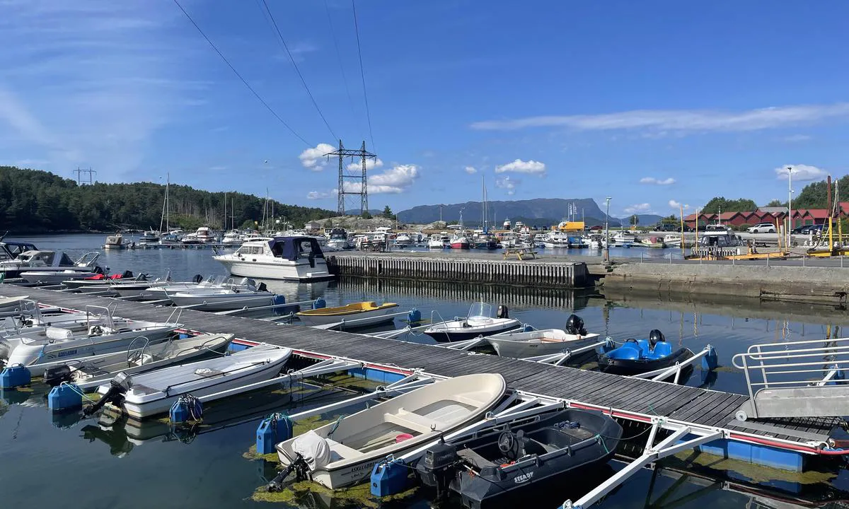 Husnes Båthavn