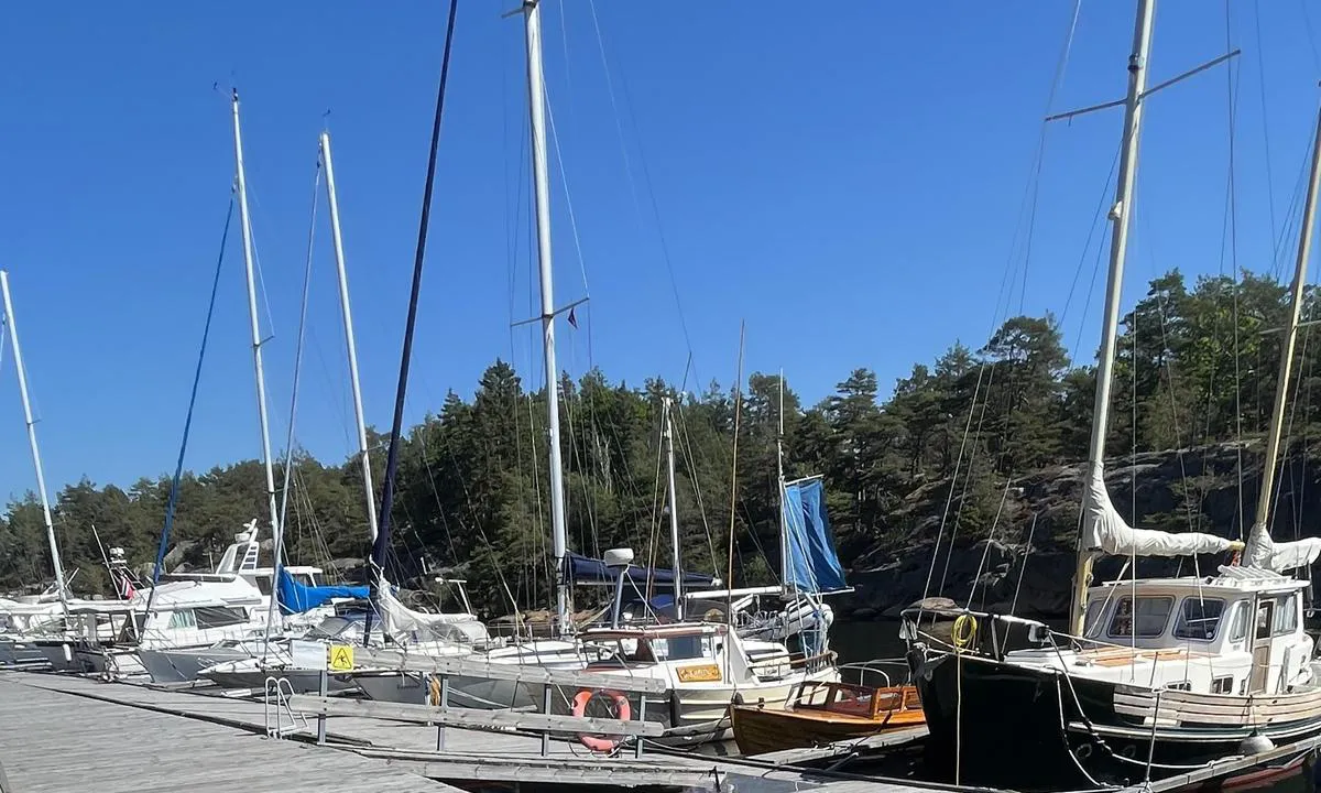 Hvalstrand Marina