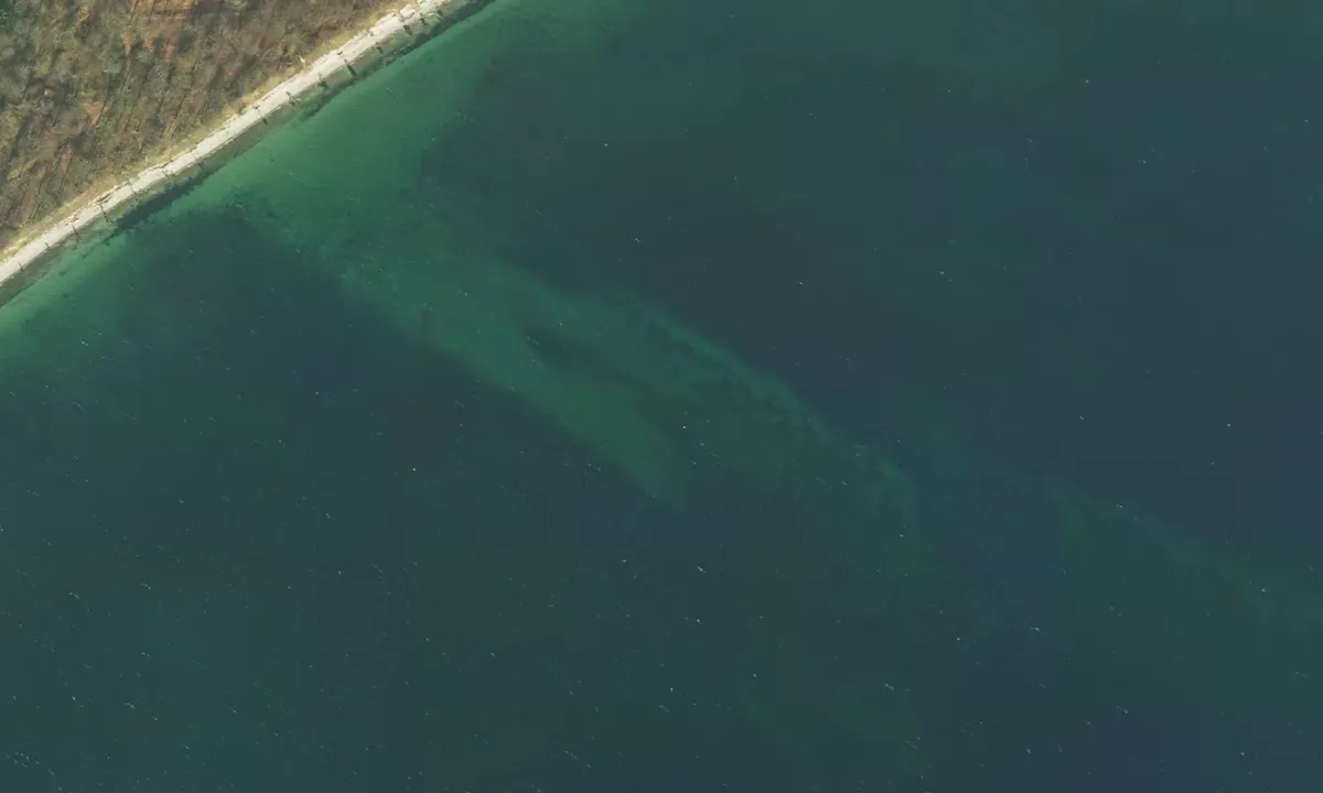 Flyfoto av Hverringe Klint bouy