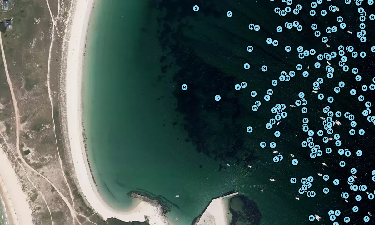 Satelite image of Ile d'Houat Beach