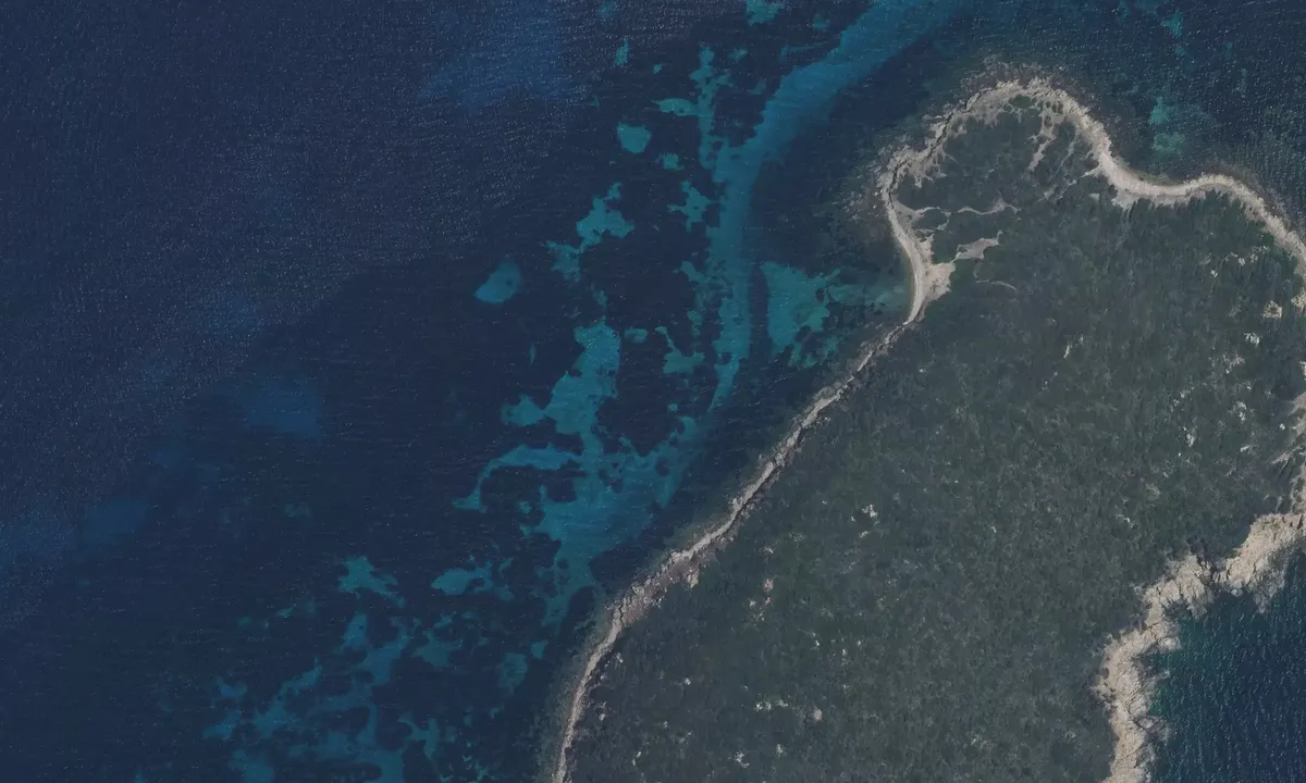 Satelite image of Ile Piana
