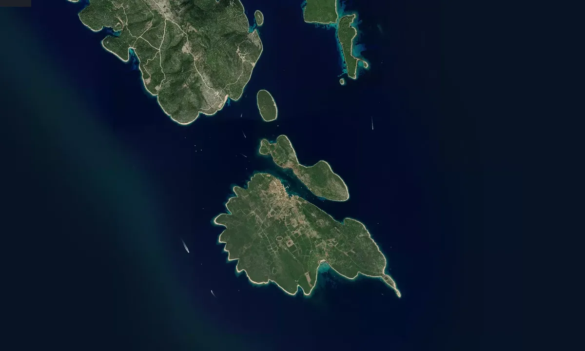 Flyfoto av Ilovik Harbour