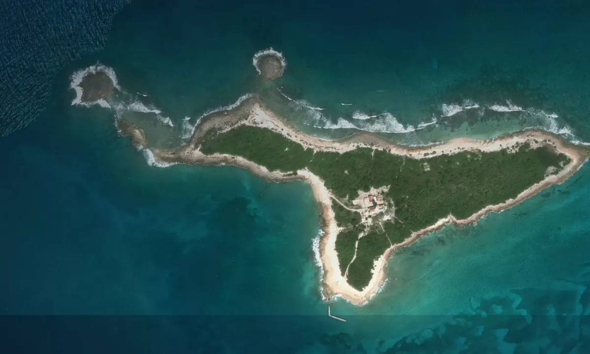 Satelite image of Isla cayo Piedra