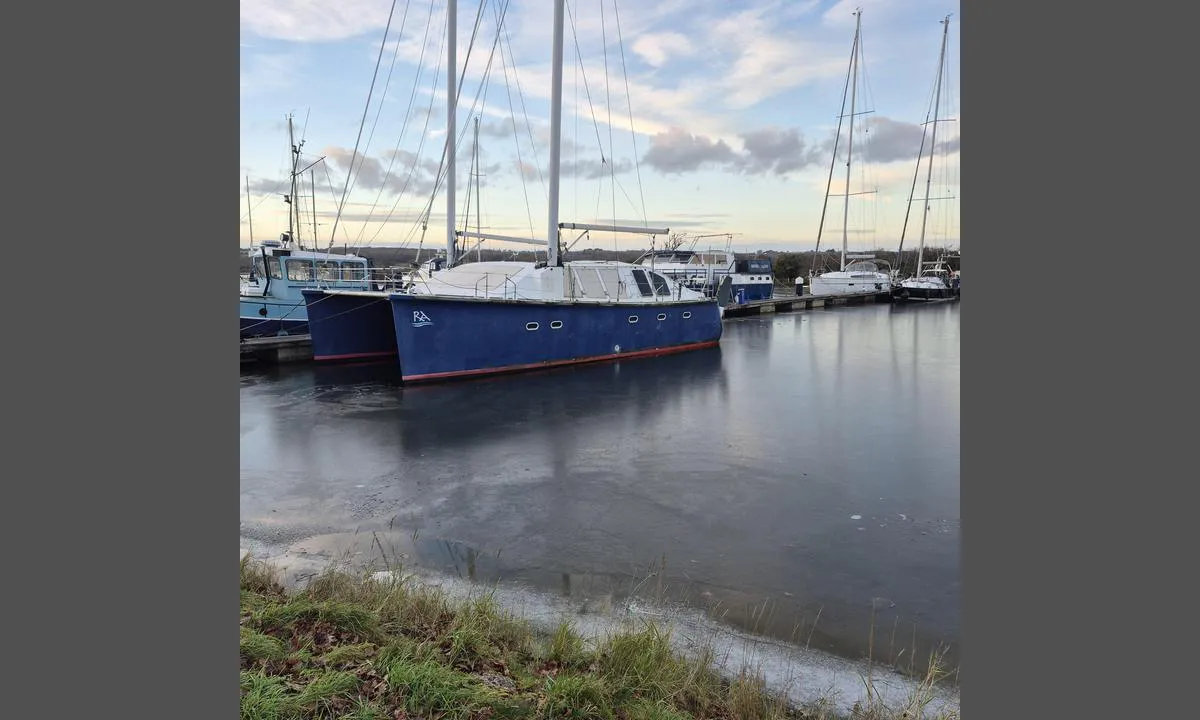 Island Harbour Marina