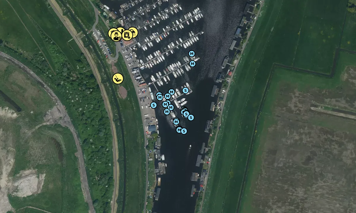 Satelite image of Jachthaven Nauerna