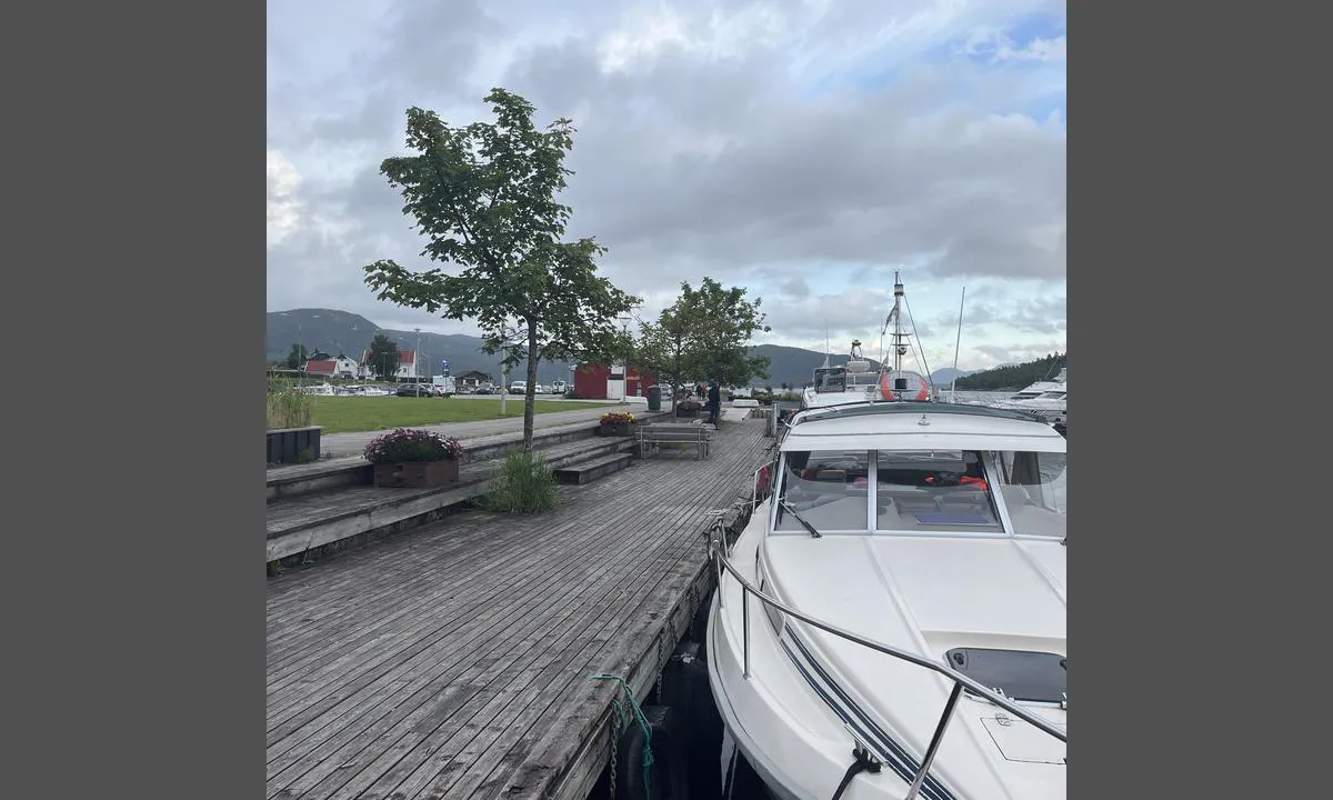 Jørpeland Gjestehavn: Flotte brygger.