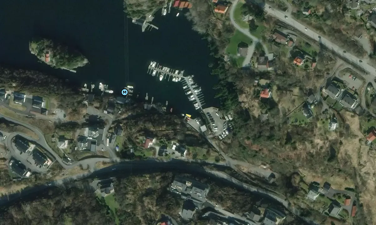Satelite image of Juvik