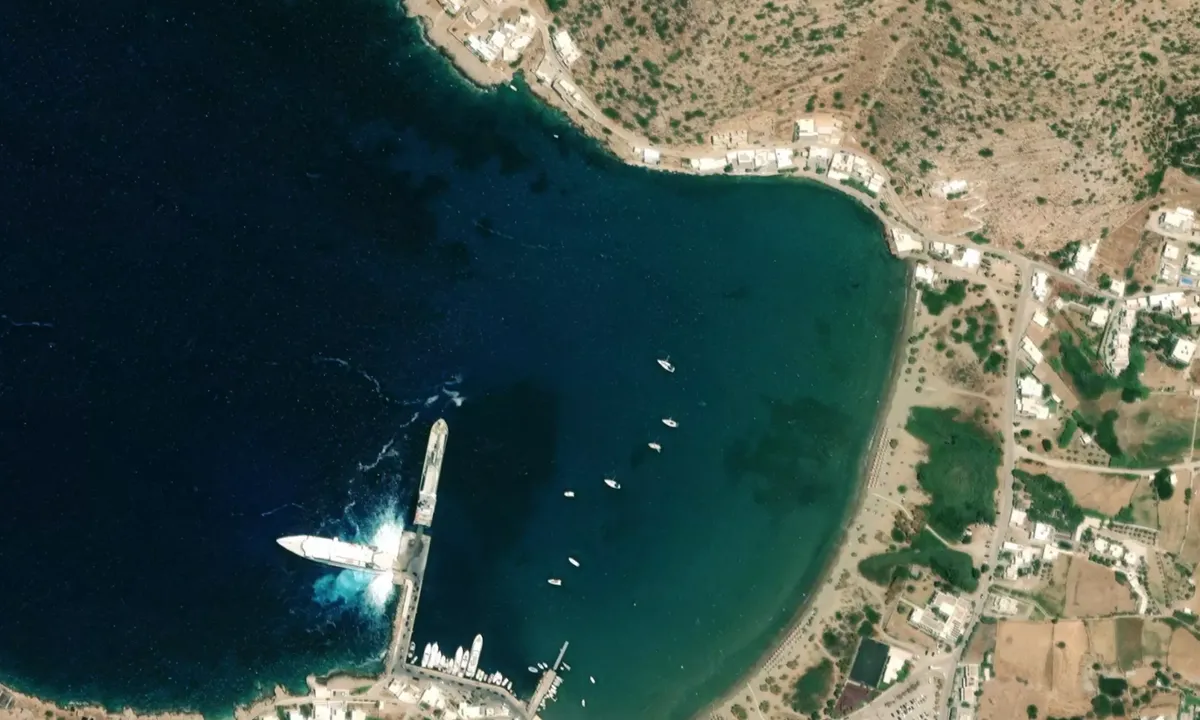 Flyfoto av Kamares