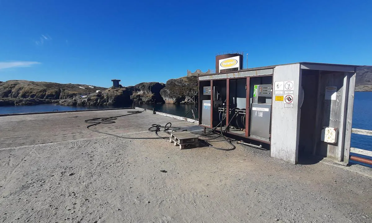 Kangaamiut (old Sukkertoppen)