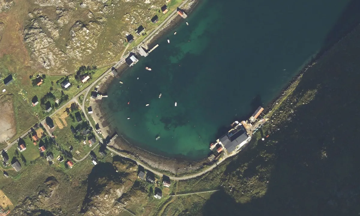 Flyfoto av Kårhamn