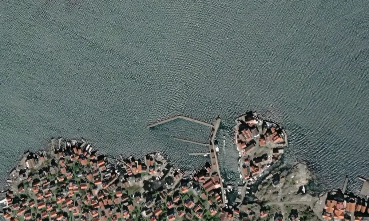 Flyfoto av Käringöns Gästhamn