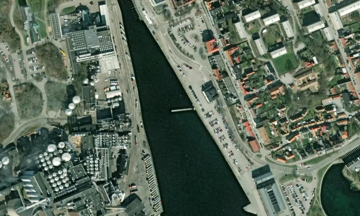 Flyfoto av Karlshamn - Centralhamnen