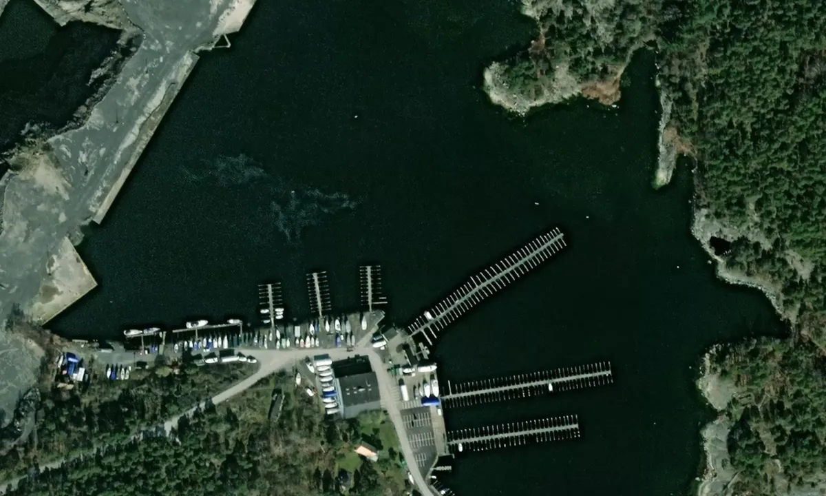 Flyfoto av Karlshamn - Stärnö Vindhamn