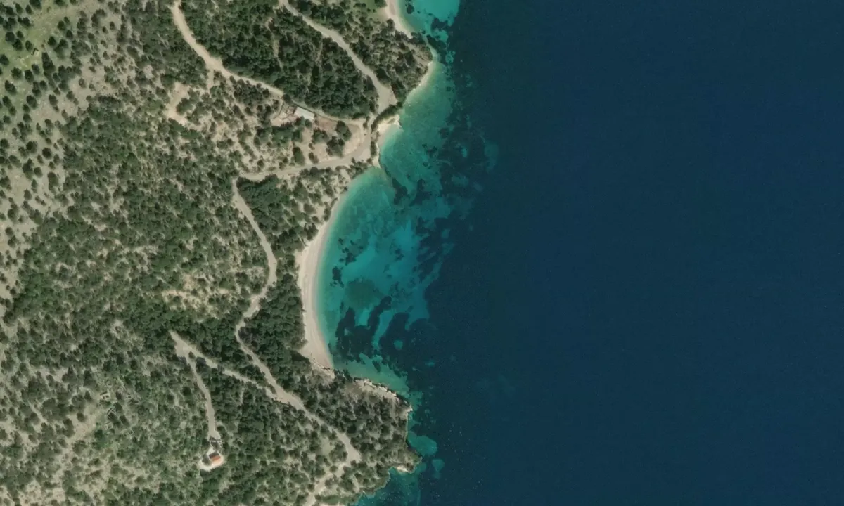 Flyfoto av Kastos 2