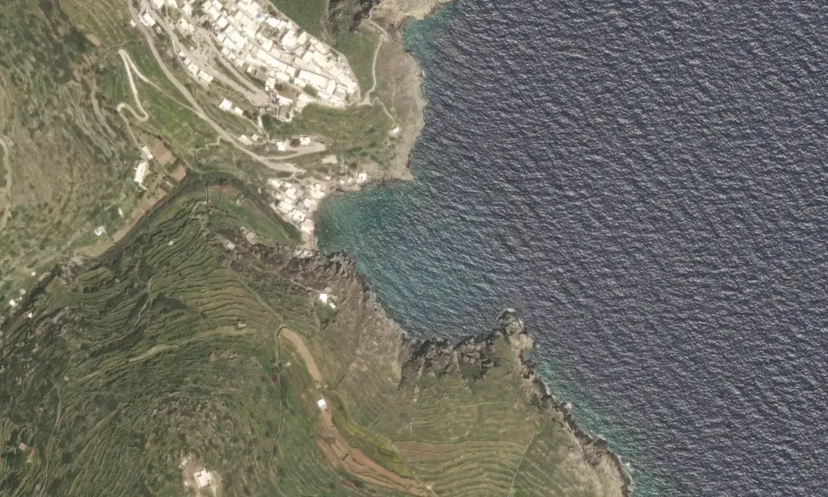 Flyfoto av Kastro 1