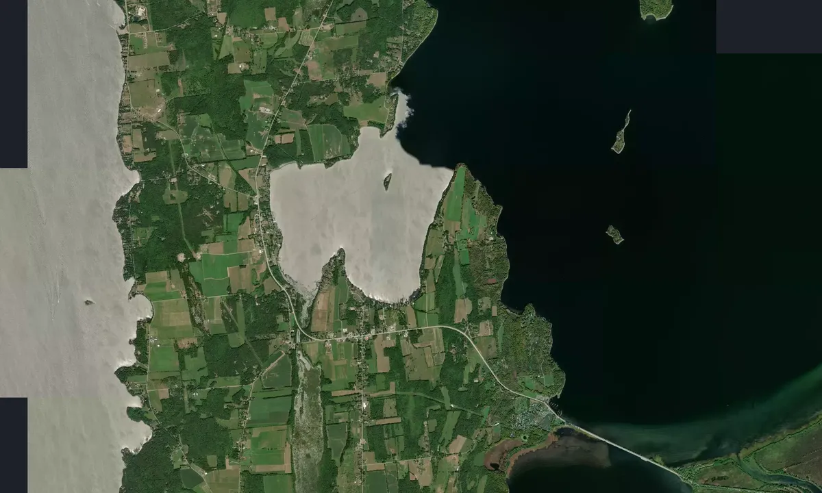 Flyfoto av Keeler Bay