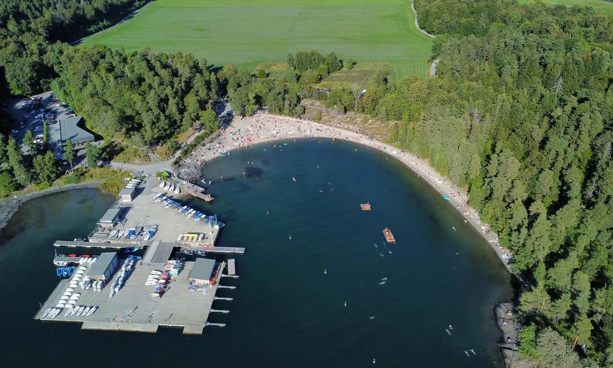 Killingen Båtforening: På landsiden finner du Bygdøy Sjøbad med barnevennlig badestrand