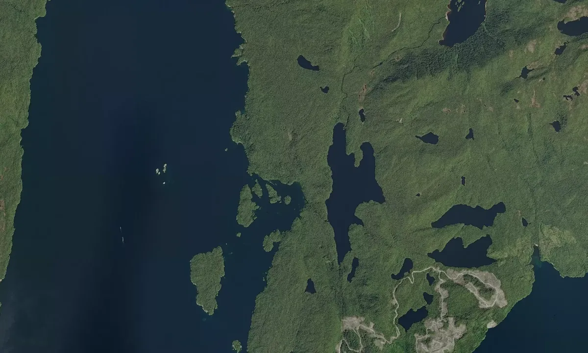Flyfoto av Kisameet Cove