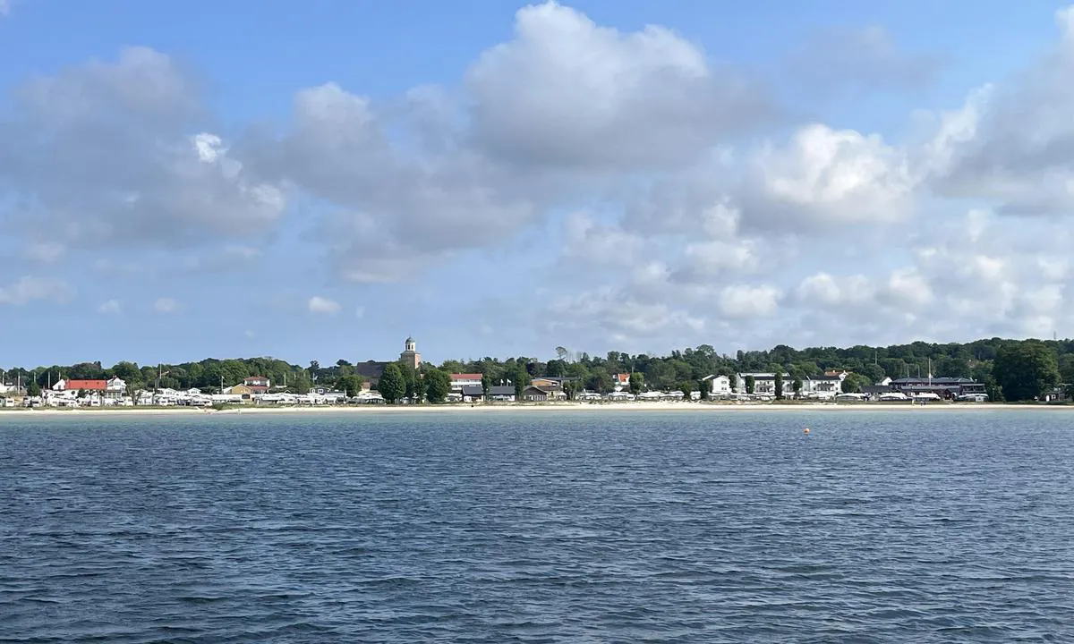 Klintehamn: Lang sandstrand langs Ölandskysten