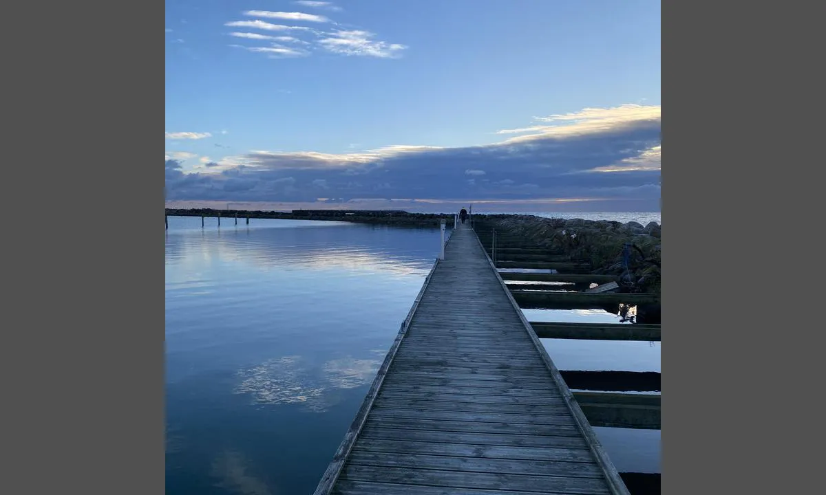 Klintholm Havn: {"base": "se", "no": "2023-11-26 Vinterutsikt", "se": "2023-11-26 Vintervy", "en": "2023-11-26 Winter View", "da": "2023-11-26 Vinterudsigt"}