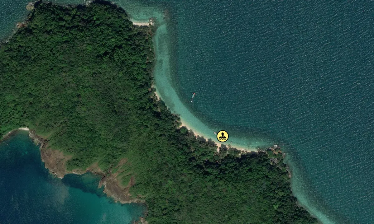 Satelite image of Koh Wai northern bay