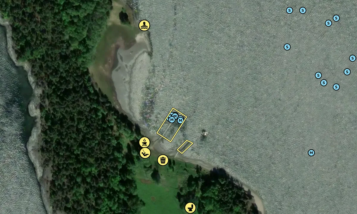 Satelite image of Kommersøya Øst - Grisebukta (Tømmeret)