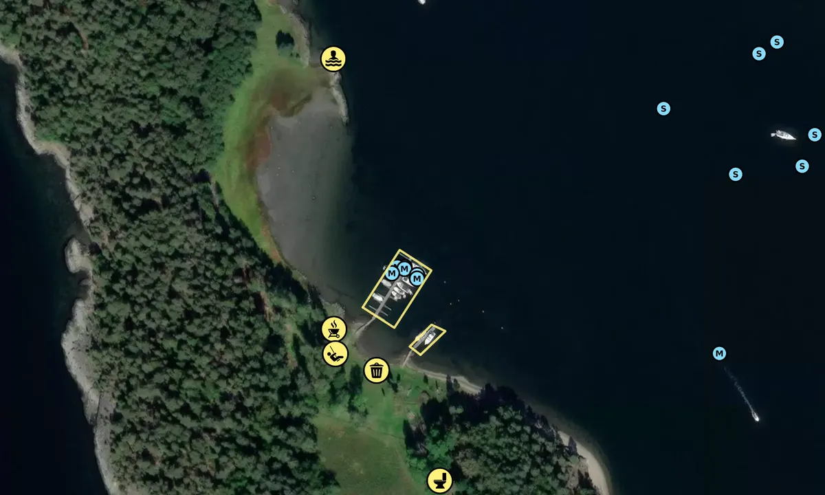 Satelite image of Kommersøya Øst - Grisebukta (Tømmeret)