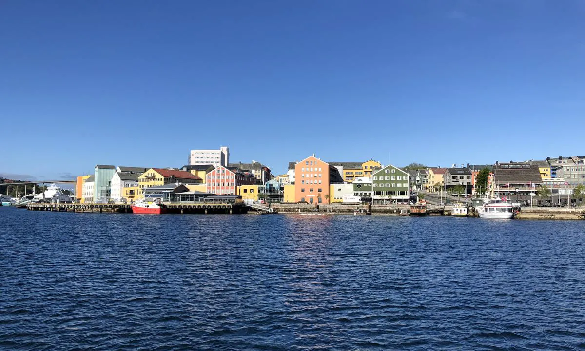 Gjestehavna i Kristiansund sentrum ligger flott plassert - midt i sentrum.