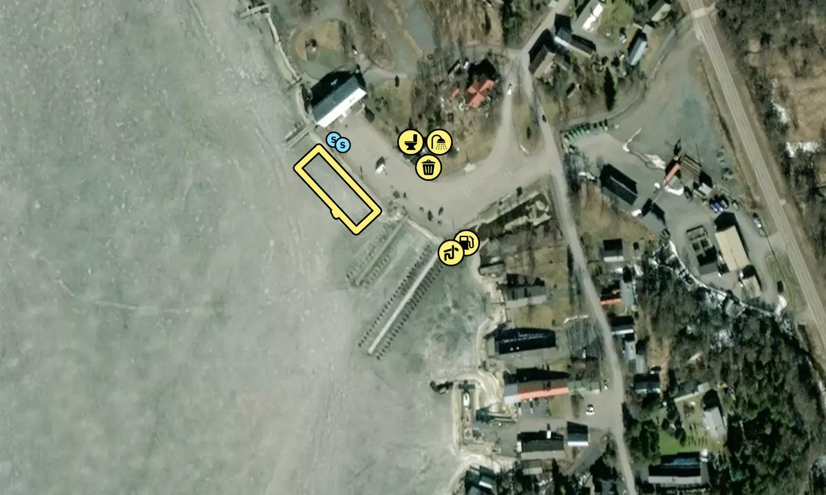 Satelite image of Krookan vierassatama ja kalasatama