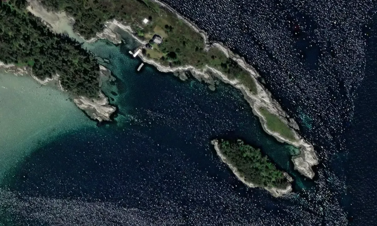 Satelite image of Kvaløy - Fonnes