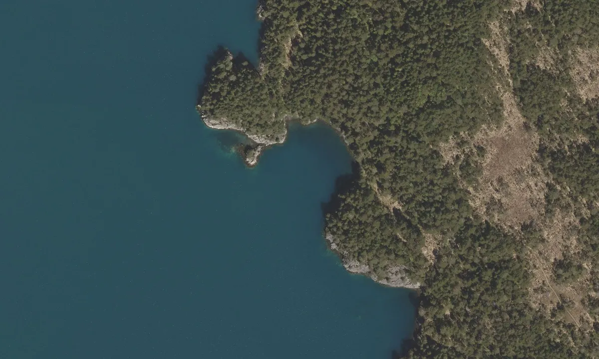 Flyfoto av Kviteklubben, Søre Dåfjorden