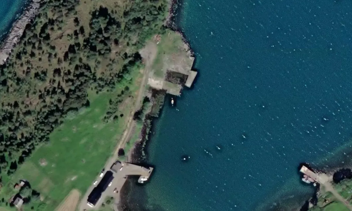 Satelite image of Kvitnes havn