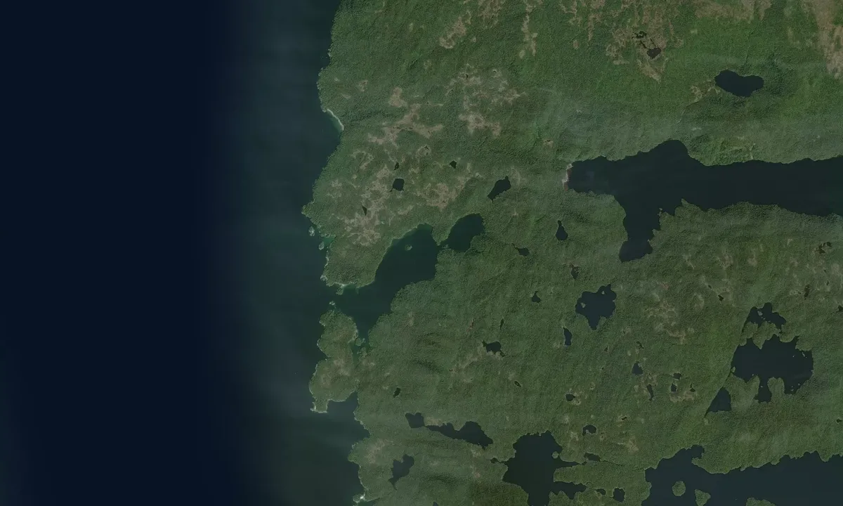 Flyfoto av Kwakumi Inlet