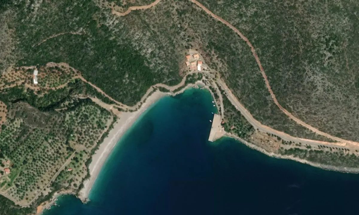 Flyfoto av Kyparisi North