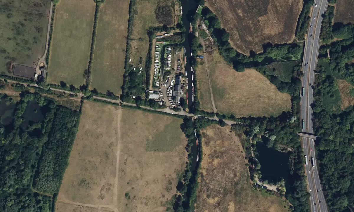 Satelite image of L R Harris and Son