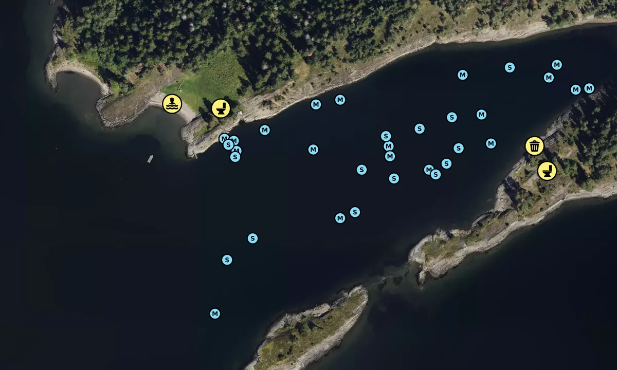 Satelite image of Labukta / Borøya