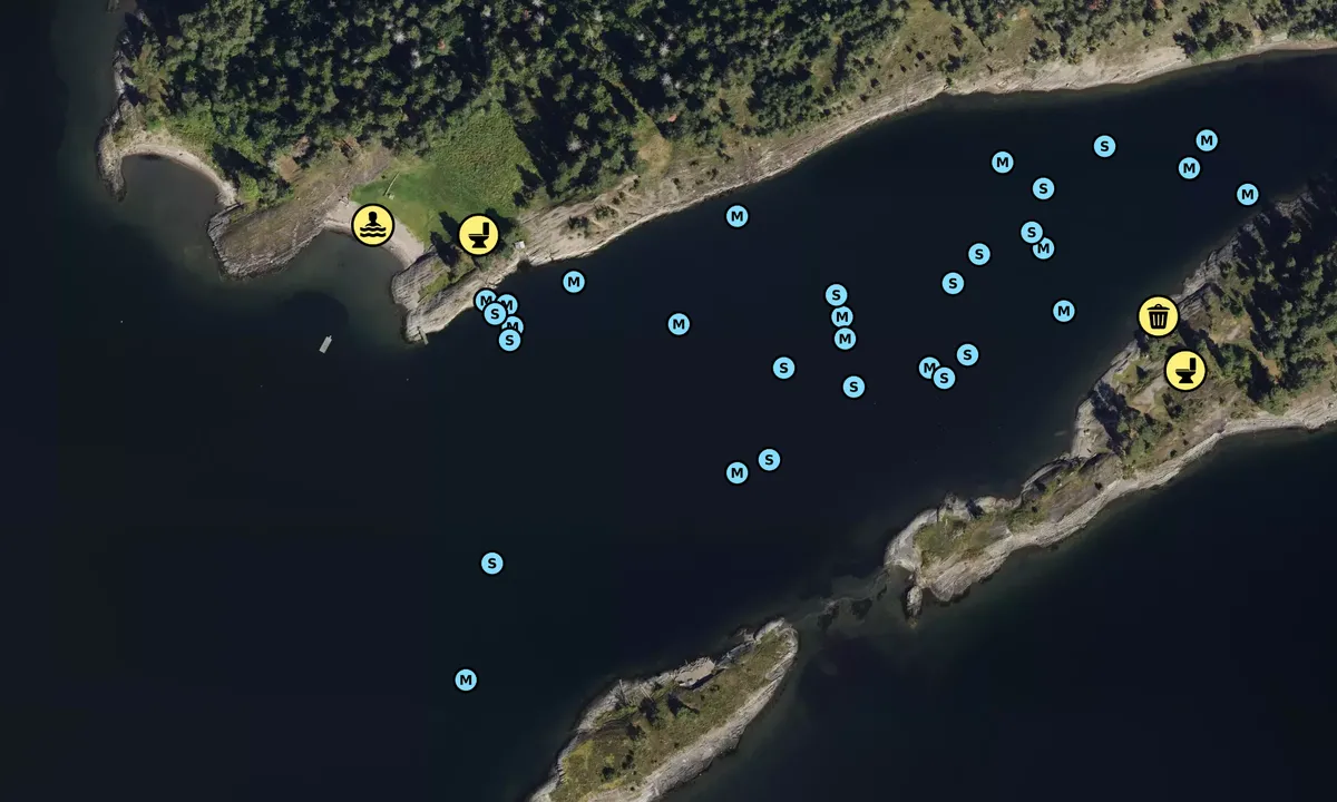 Satelite image of Labukta / Borøya