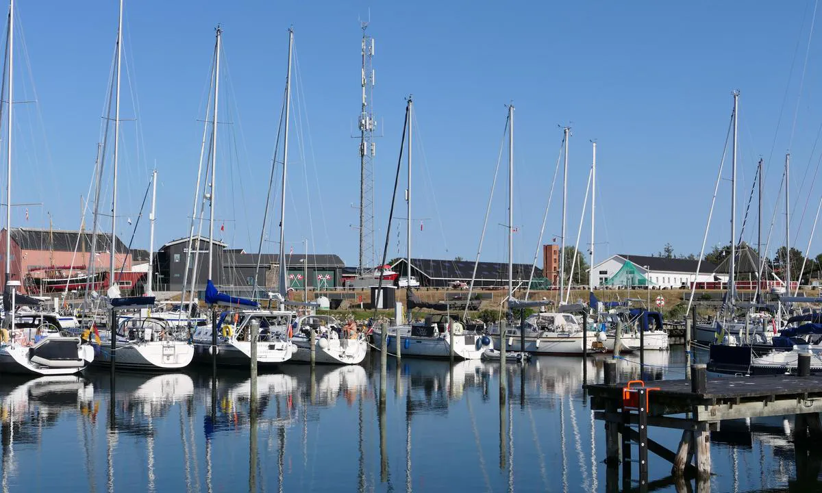 Læsø Østerby Havn: {"base": "en", "no": "13. juni", "se": "13 juni", "en": "13 june", "da": "13. juni"}