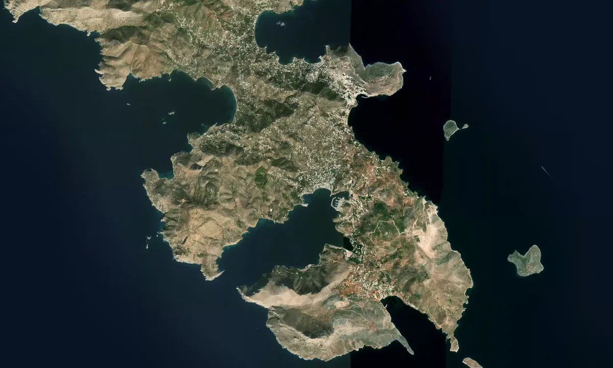 Flyfoto av Lakki Marina 1