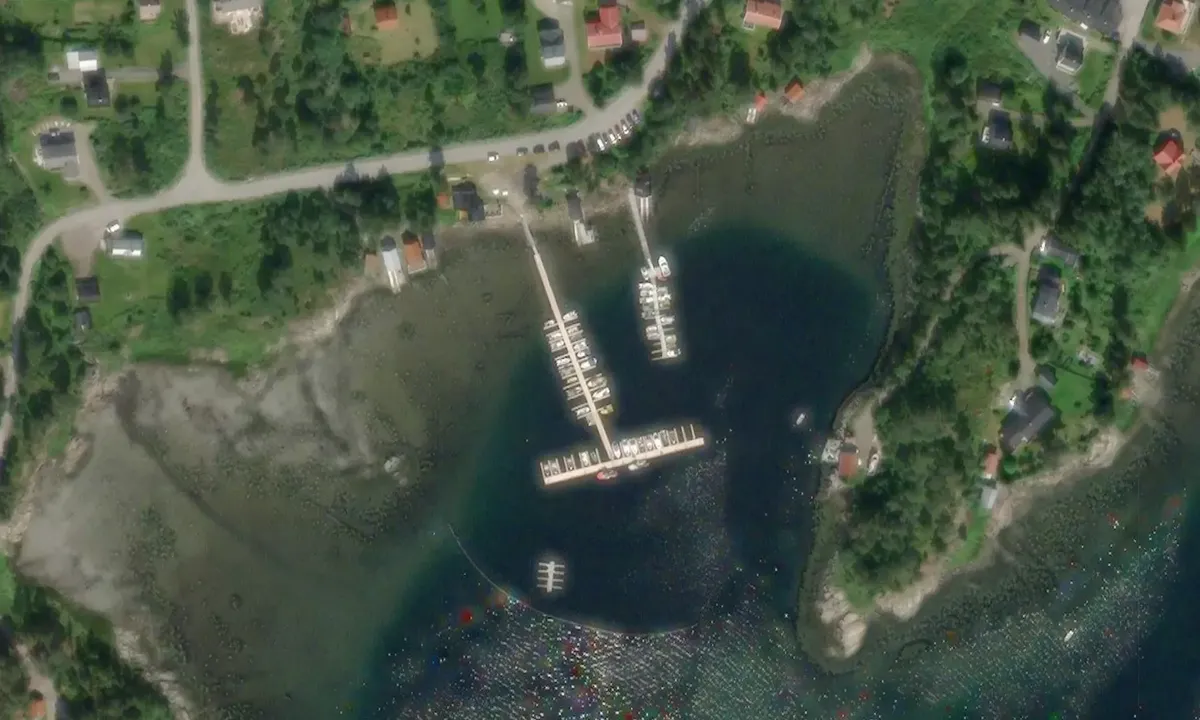 Satelite image of Langnes Havn