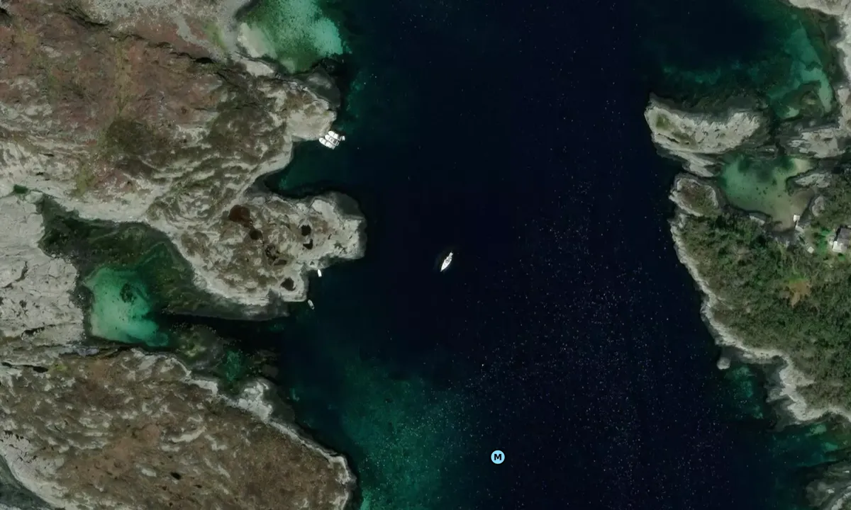 Satelite image of Langøyna