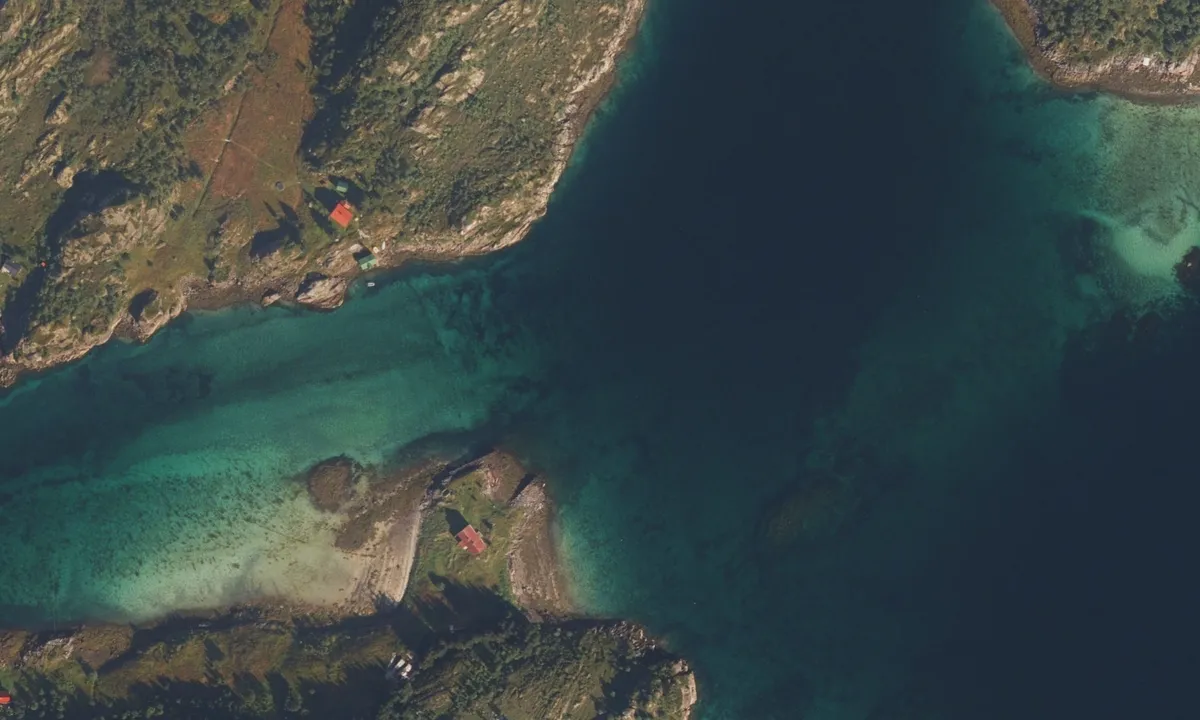 Flyfoto av Lauksund
