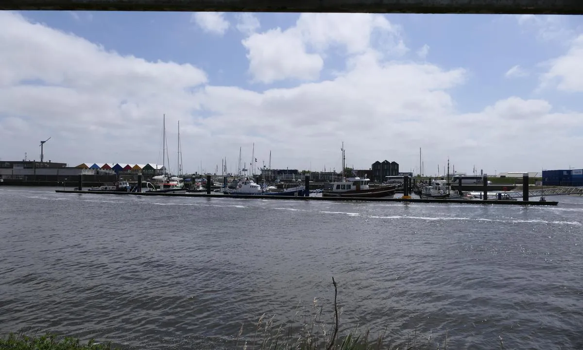 Lauwersoog Waddenhaven (Aussenhafen)