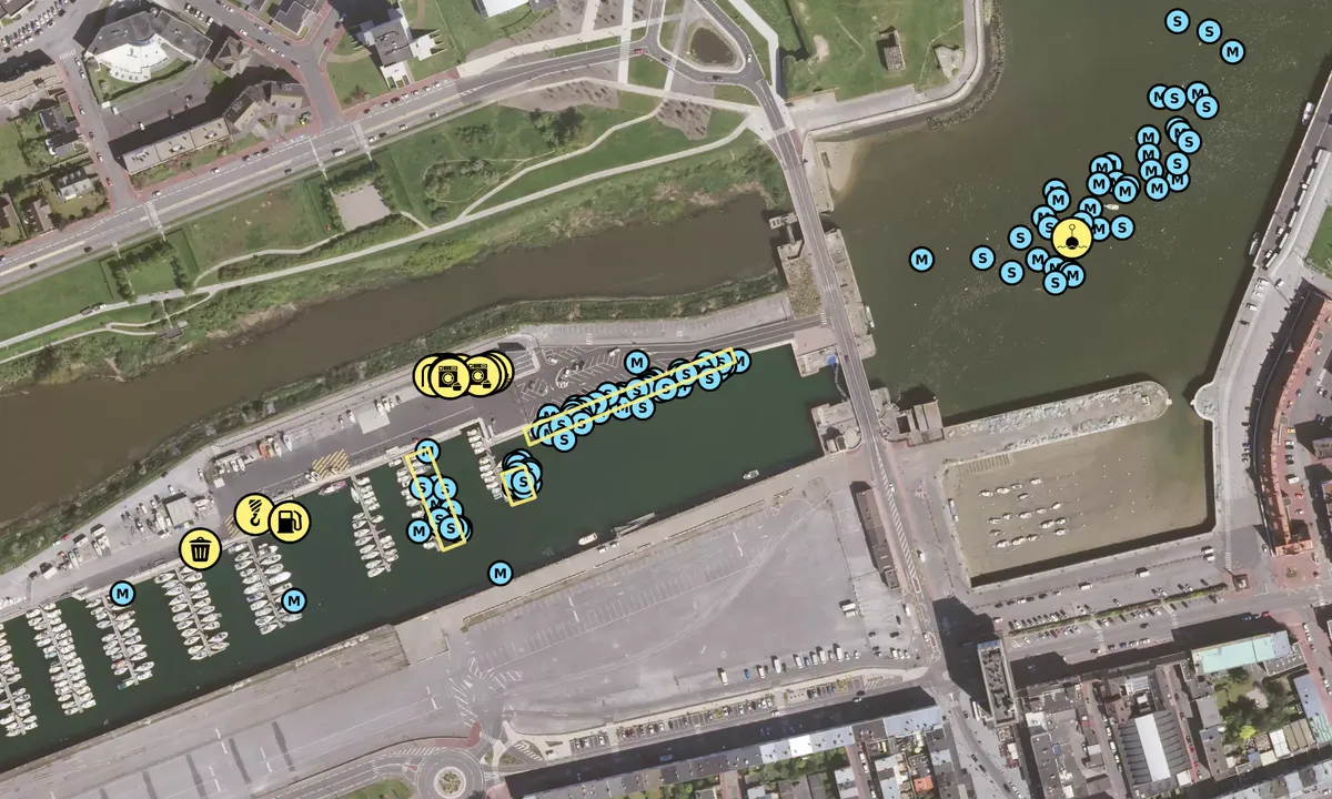 Satelite image of Le Bassin de Plaisance du Port de Calais