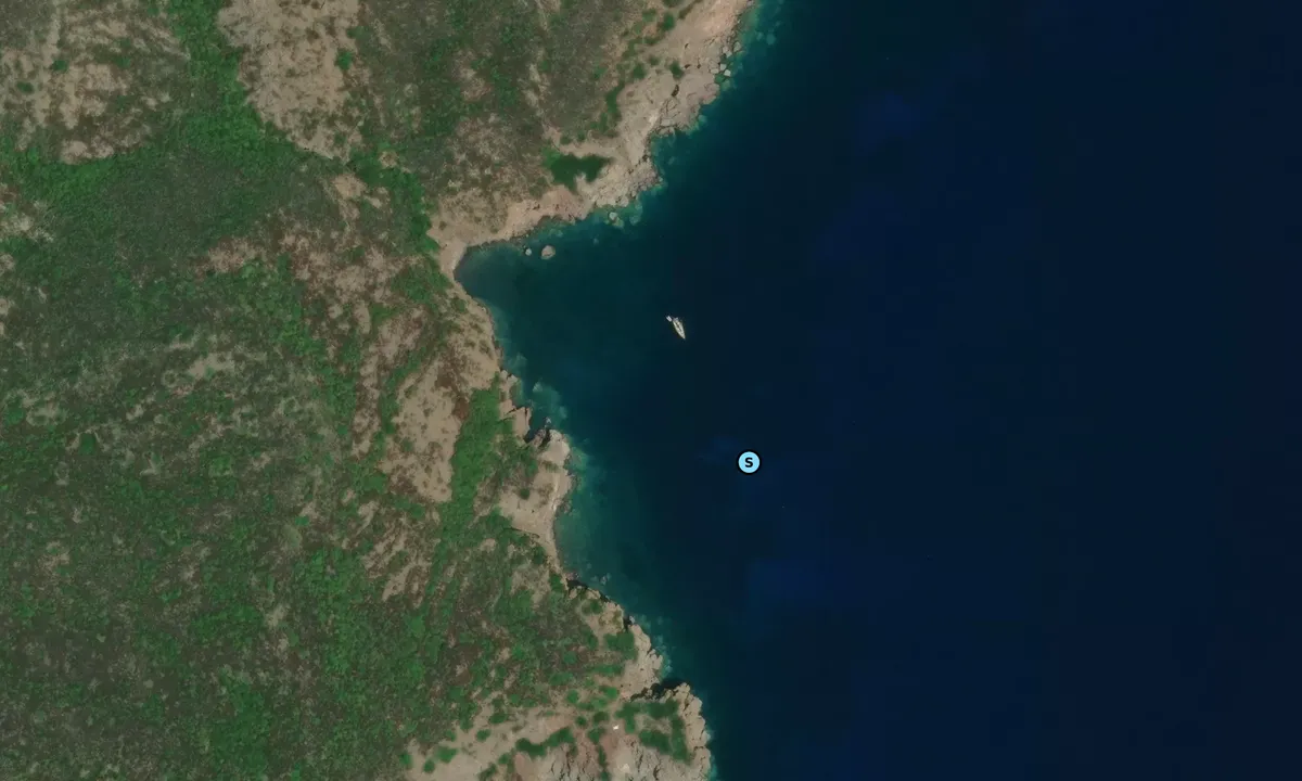 Satelite image of Le Saline (est)